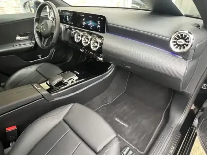 Photo 6 Mercedes Classe A 200 d Berline Business Line