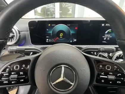 Photo 11 Mercedes Classe A 200 d Berline Business Line