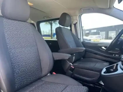 Photo 10 Mercedes Vito 119 CDI 4x4 Mixto Compact