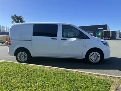 Photo 5 Mercedes Vito 119 CDI 4x4 Mixto Compact
