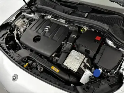 Photo 23 Mercedes Classe B 180 d Style Line 5p