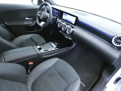 Photo 8 Mercedes CLA Gén. II (X118) Ph2 AMG Line 5