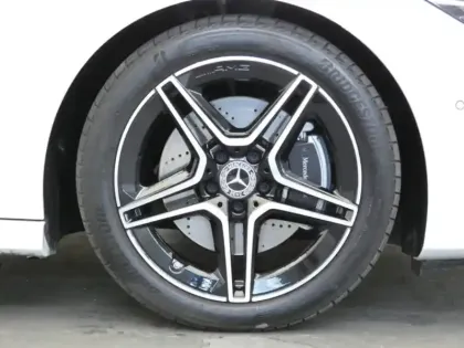 Photo 21 Mercedes CLA Gén. II (X118) Ph2 AMG Line 5