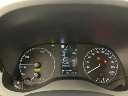 Photo 25 Toyota Yaris Hybride 116h Dynamic