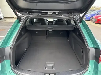 Photo 9 Toyota Corolla Hybride 2.0L 196h GR Sport