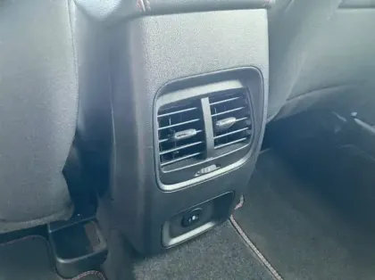 Photo 18 Ford Kuga 2.5 Duratec 225ch PHEV ST-Line BVA