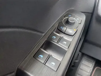 Photo 5 Ford Kuga 2.5 Duratec 225ch PHEV ST-Line BVA