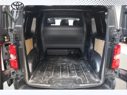 Photo 14 Toyota Proace Cab Approf Medium 2.0 140 BVA Start Conf