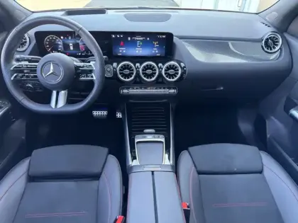 Photo 7 Mercedes GLA 200 d AMG Line