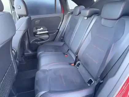 Photo 9 Mercedes GLA 200 d AMG Line