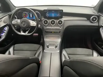 Photo 10 Mercedes Classe GLC SUV 300de 4MATIC AMG Line