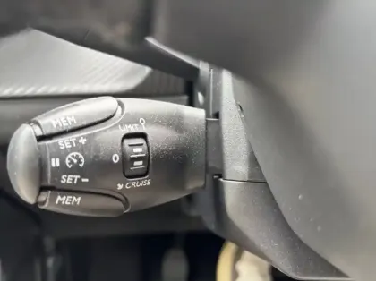 Photo 16 Peugeot 208 1.2 PureTech 75ch S&S Active