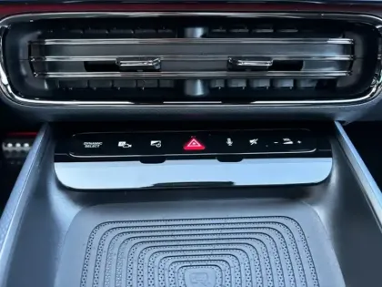 Photo 20 Mercedes CLA 250+ avec technologie EQ AMG Li