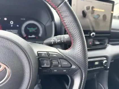 Photo 12 Toyota Yaris Hybride 130h GR SPORT