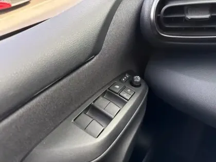 Photo 15 Toyota Yaris Hybride 130h GR SPORT