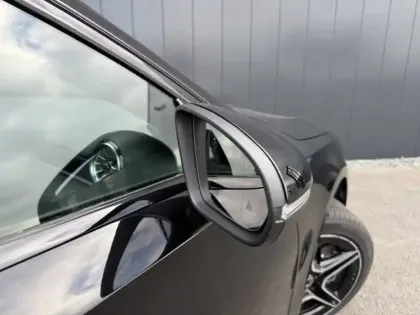 Photo 9 Mercedes Classe A 250 e Hybrid EQ AMG Line