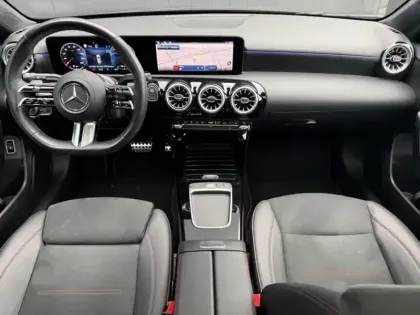 Photo 7 Mercedes Classe A 250 e Hybrid EQ AMG Line