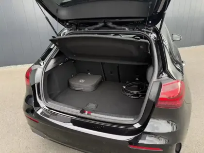 Photo 6 Mercedes Classe A 250 e Hybrid EQ AMG Line