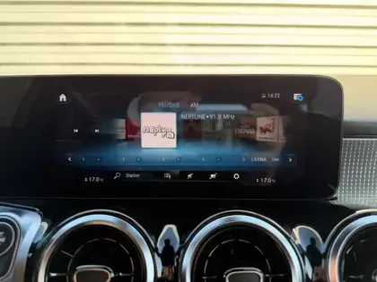 Photo 13 Mercedes GLB 200 d Business Line