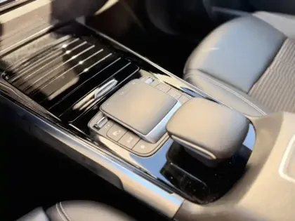 Photo 15 Mercedes GLB 200 d Business Line