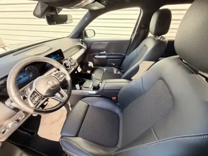 Photo 8 Mercedes GLB 200 d Business Line