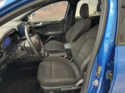 Photo 24 Ford Focus Gén. IV Ph2 ST-Line X 5