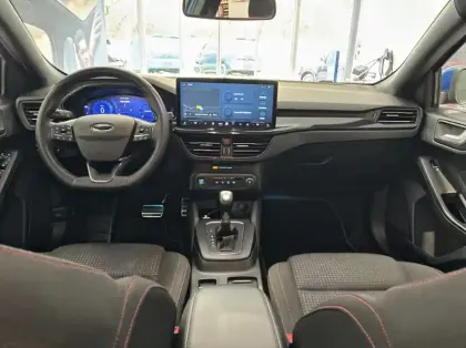 Photo 17 Ford Focus Gén. IV Ph2 ST-Line X 5