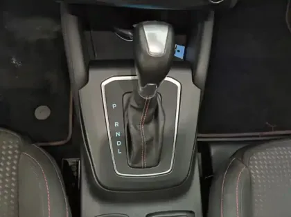 Photo 22 Ford Focus Gén. IV Ph2 ST-Line X 5