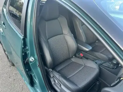 Photo 14 Toyota Yaris Gén. IV Ph1 NG Collection 5