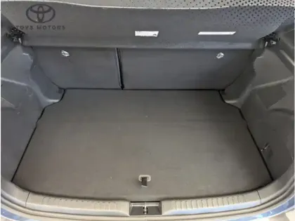 Photo 23 Toyota Yaris Hybride 116h Design