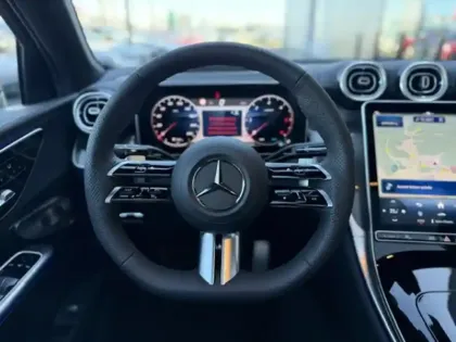 Photo 60 Mercedes GLC 220 d 4MATIC AMG Line