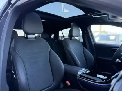 Photo 53 Mercedes GLC 220 d 4MATIC AMG Line