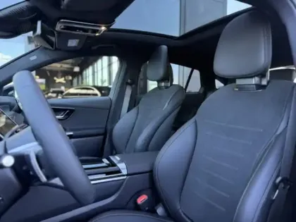 Photo 54 Mercedes GLC 220 d 4MATIC AMG Line