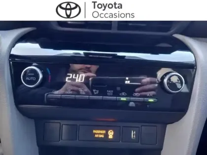 Photo 10 Toyota Yaris  Cross 116h Dynamic MY22