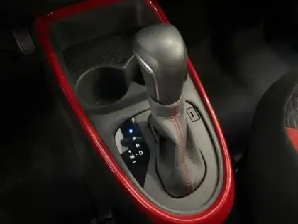 Photo 9 Toyota Aygo  X 1.0 VVT-i 72ch Design S-CVT