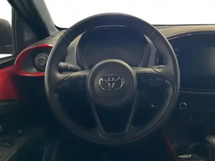 Photo 11 Toyota Aygo  X 1.0 VVT-i 72ch Design S-CVT