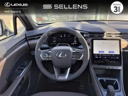Photo 8 Lexus Lbx  1.5 136ch Elegant pack tech 2WD MY26
