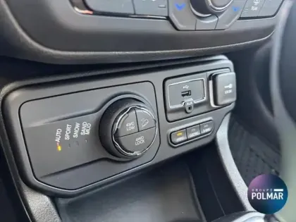 Photo 14 Jeep Renegade  1.3 Turbo T4 240ch 4xe Trailhawk AT6