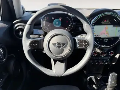 Photo 26 Mini Mini  5 Portes Cooper 136ch Edition Premium Plus BVA7