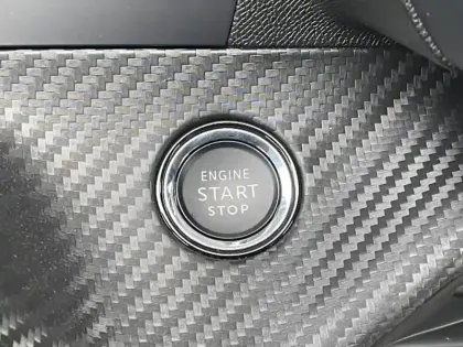 Photo 12 Peugeot 208  1.2 PureTech 100ch S&S Allure EAT8