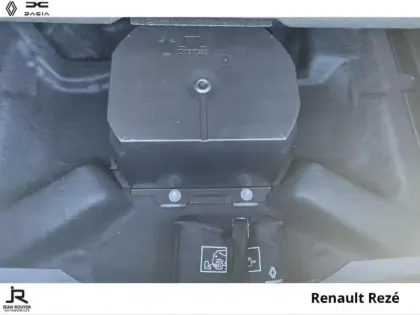 Photo 13 Renault Austral Gén. I (HHN) Ph2 Techno 5