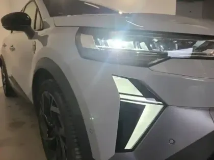 Photo 13 Renault Captur  1.6 E-Tech full hybrid 145ch esprit Alpine