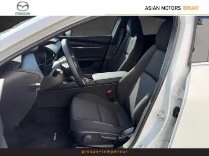 Photo 8 Mazda Mazda3 Gén. IV Ph1 Homura 5