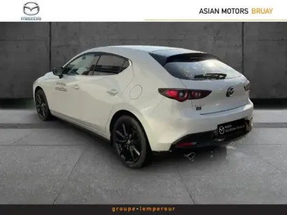 Photo 7 Mazda Mazda3 Gén. IV Ph1 Homura 5