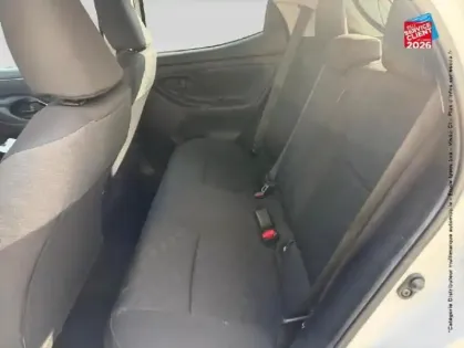 Photo 10 Toyota Yaris  116h Design 5p MC24