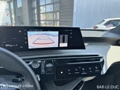 Photo 12 Peugeot 3008  1.2 Hybrid 136ch Allure e-DCS6