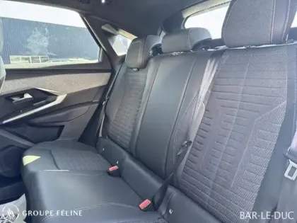 Photo 9 Peugeot 3008  1.2 Hybrid 136ch Allure e-DCS6