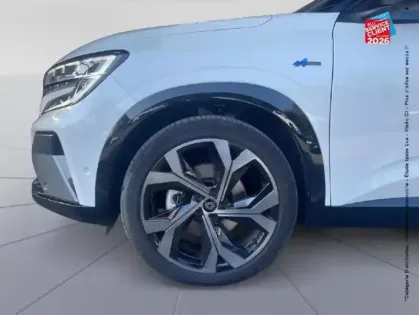 Photo 9 Renault Austral  1.2 E-Tech full hybrid 200ch Iconic esprit Alpine- 24