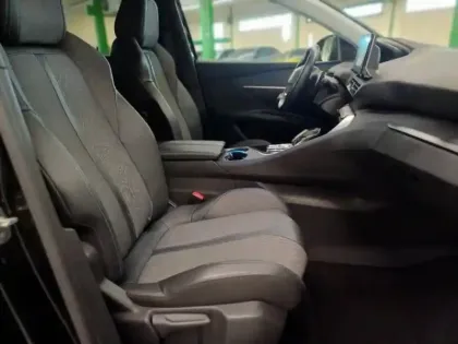 Photo 10 Peugeot 3008  1.2 PureTech 130ch S&S Allure EAT8