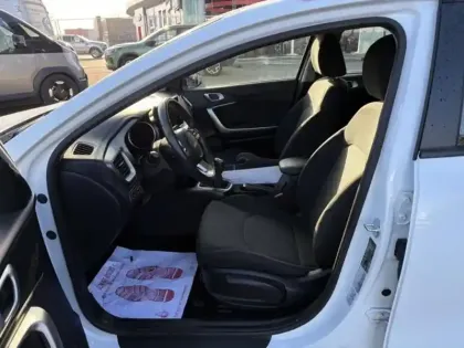 Photo 9 Kia Ceed  1.0 T-GDI 100ch Motion